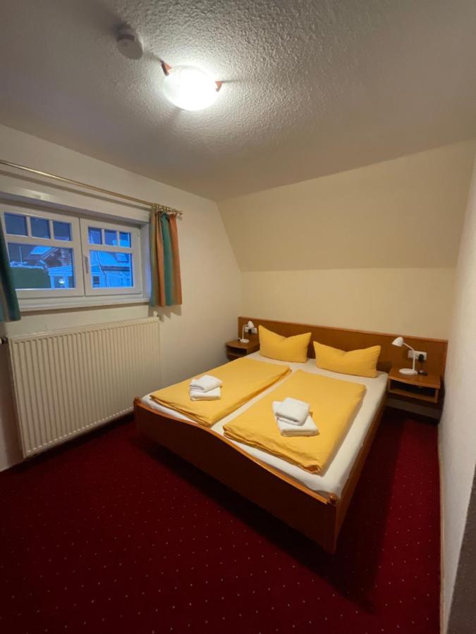 Gaststaette & Pension Waldschloesschen Oberhof  Exteriér fotografie