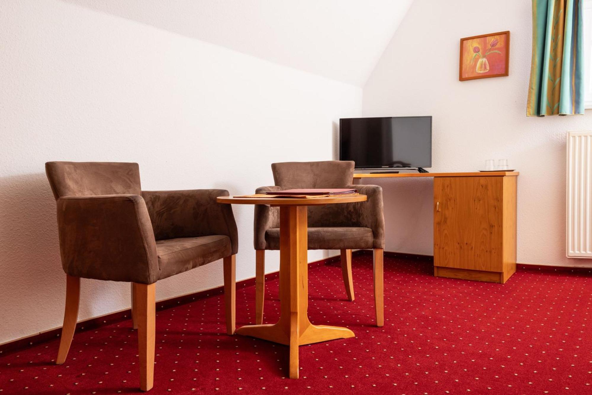 Gaststaette & Pension Waldschloesschen Oberhof  Exteriér fotografie